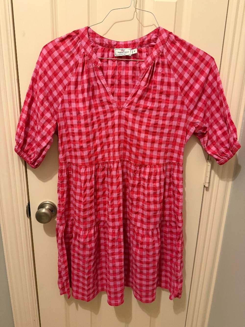Vineyard Vines Performance Tier dress, Red & Pink check